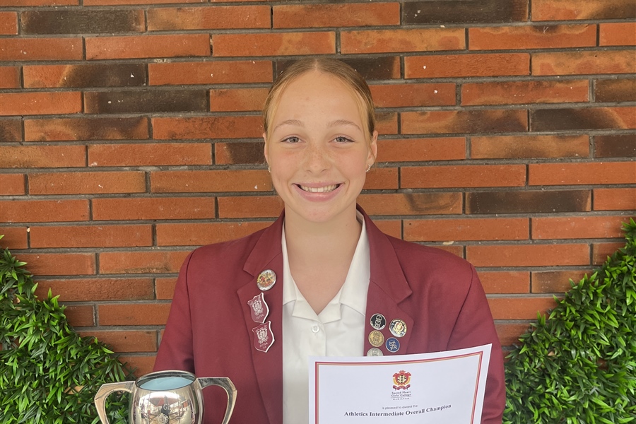 Athletics - Intermediate School Champion
Sienna Casson