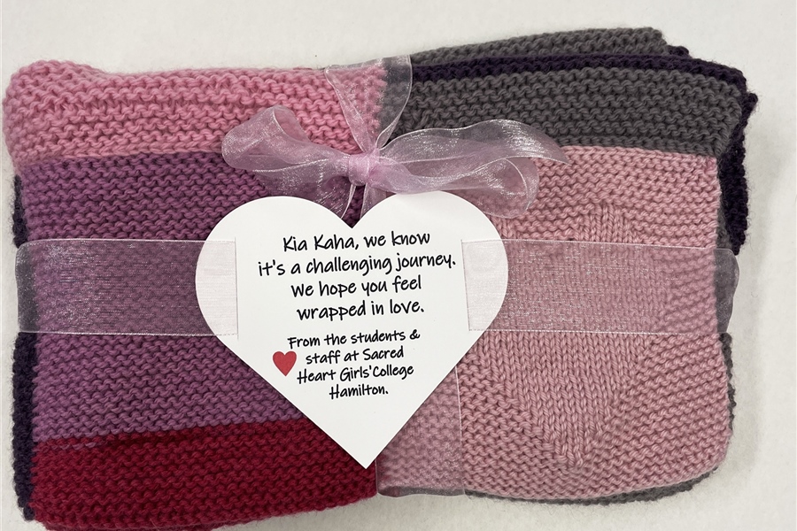 Knitting For Good